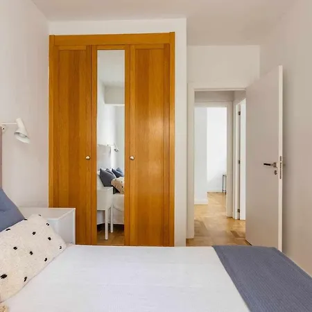 New Amara Friends & Families Parking Appartement *