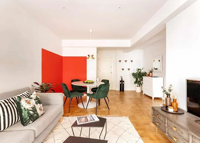 New Amara Friends & Families