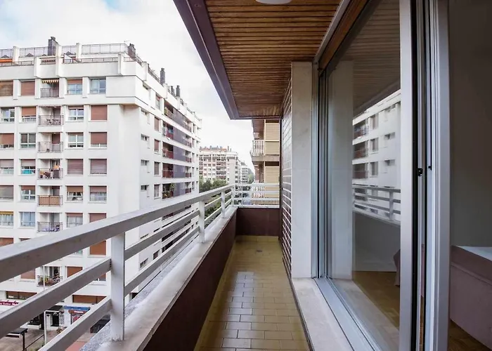 New Amara Friends & Families Parking Apartment