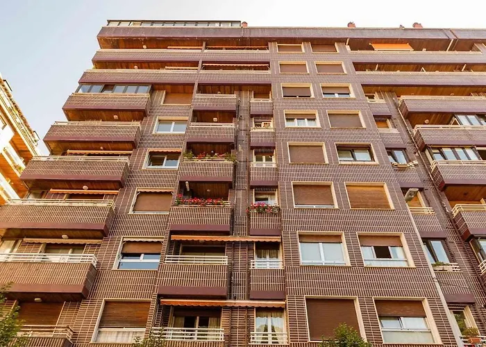 New Amara Friends & Families Parking *